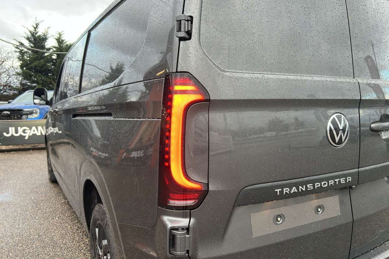 VOLKSWAGEN TRANSPORTER TDI 170 DSG PROCAB L2