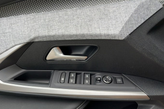 PEUGEOT 5008 HYBRID 145 E-DCS6 GT 360 T.O