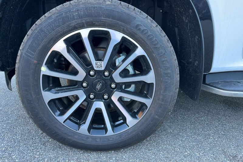 FORD RANGER 3.0 V6 240 PLATINUM RIDEAU
