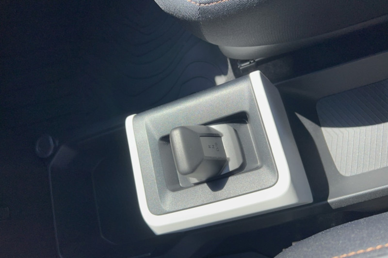DACIA SPRING ELECTRIQUE 65 EXTREME
