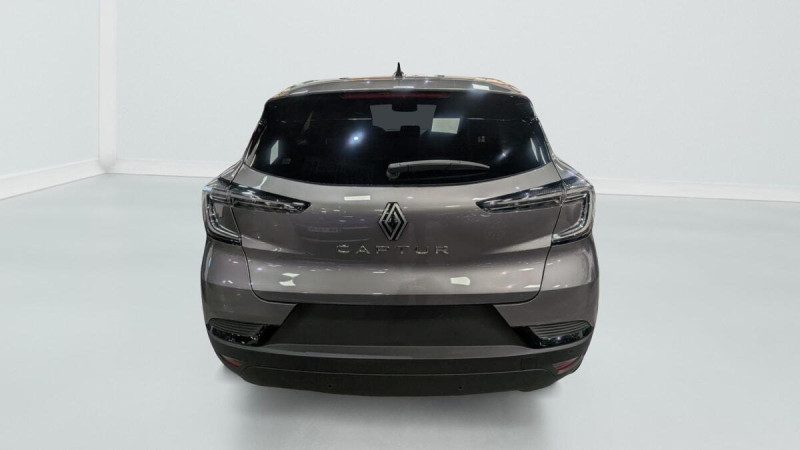 RENAULT CAPTUR CAPTUR MILD HYBRID 160 EDC TECHNO