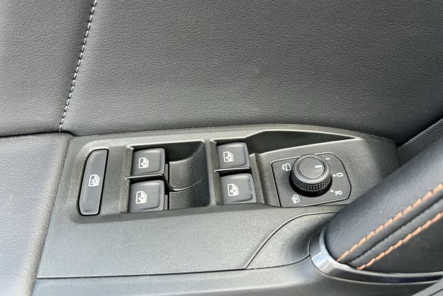 CUPRA LEON E-HYBRID 1.4 TSI 204 DSG V
