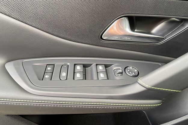 PEUGEOT 308 SW 1.2 130 EAT8 GT T.O