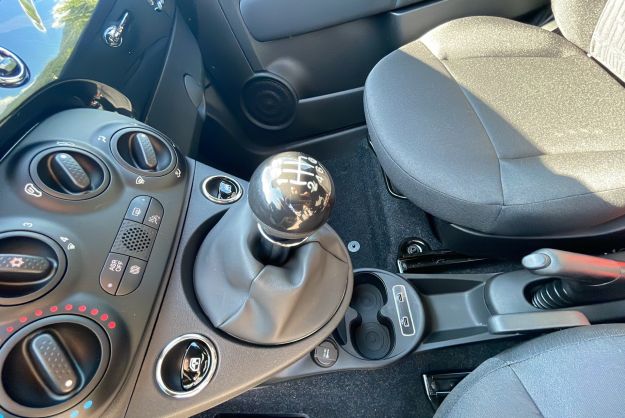 FIAT 500 1.0 HYBRID 70 PACK CONFORT