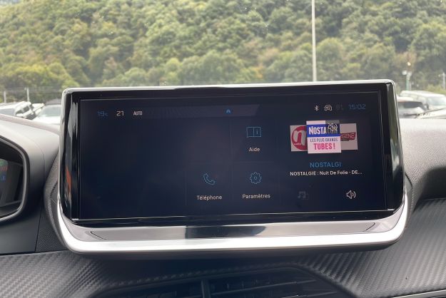 PEUGEOT 2008 NEW 130 EAT8 ALLURE GRIP VISIO2