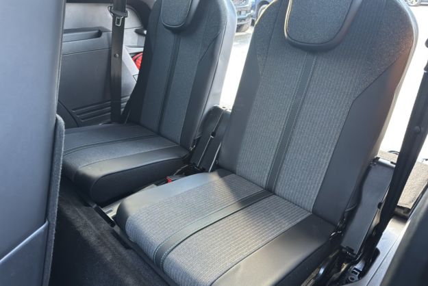 PEUGEOT 5008 BLUEHDI 130 EAT8 ALLURE PACK