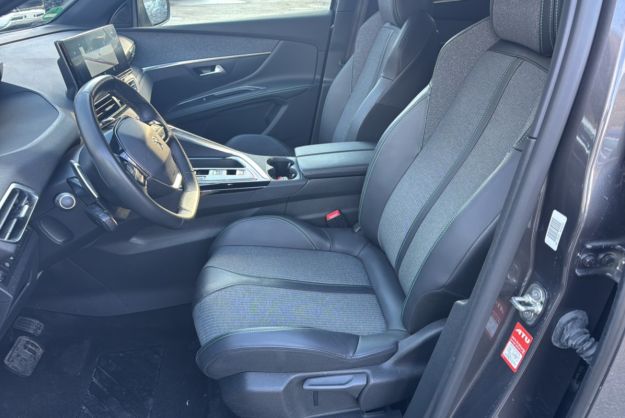 PEUGEOT 5008 BLUEHDI 130 EAT8 ALLURE PACK