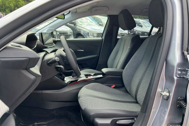 PEUGEOT 208 NOUVELLE 1.2 100 ALLURE PLUS