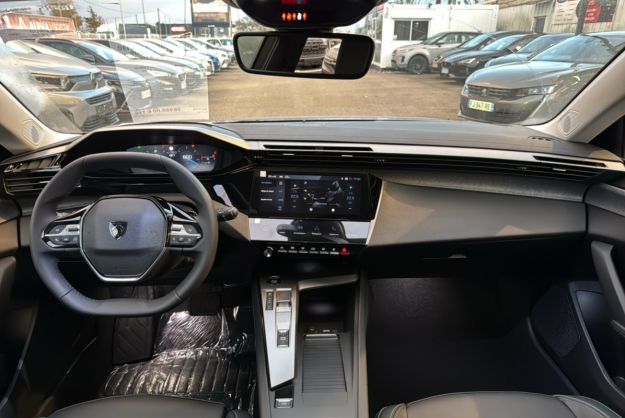 PEUGEOT 308 1.5 HDI 130 EAT8 ALLURE PLUS