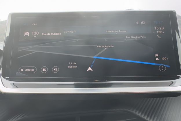 PEUGEOT 208 HYBRID 136 E-DCS6 GT PLUS