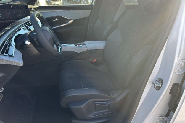 PEUGEOT 3008 HYBRID 136 E-DCS6 GT PLUS T.O