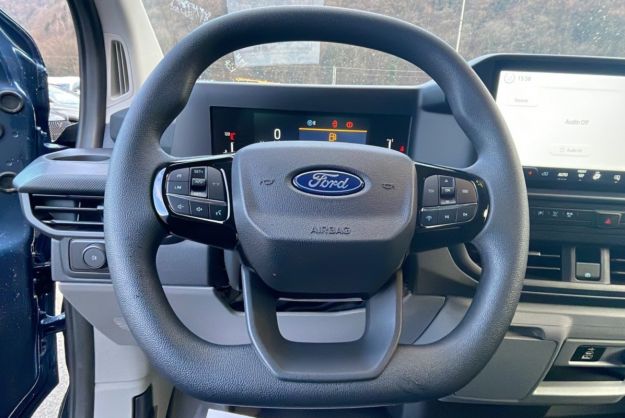 FORD TRANSIT CUSTOM 170 BVA8 TREND PLUS L1H1