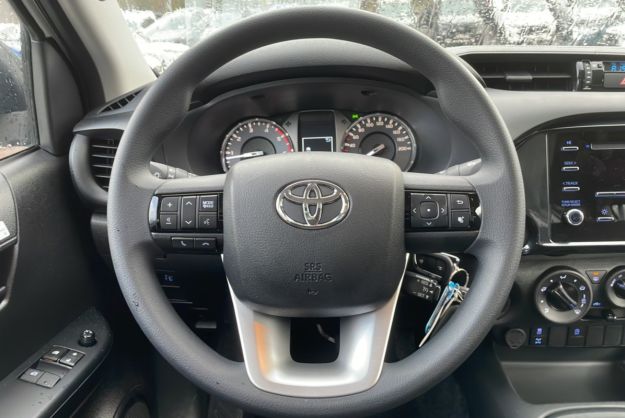 TOYOTA HILUX 2.4 D4-D 150 LECAP X-TRA DRIVE