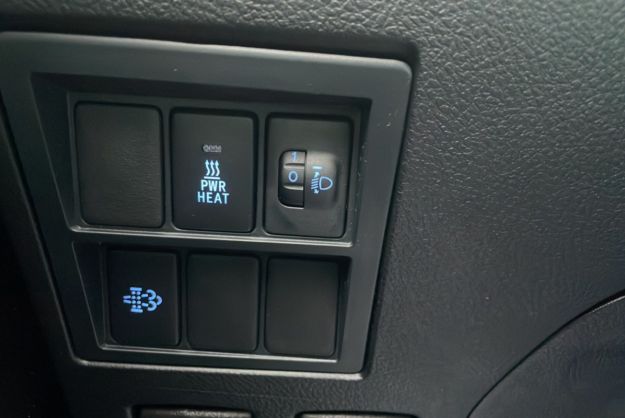 TOYOTA HILUX 2.4 D4-D 150 LECAP X-TRA DRIVE