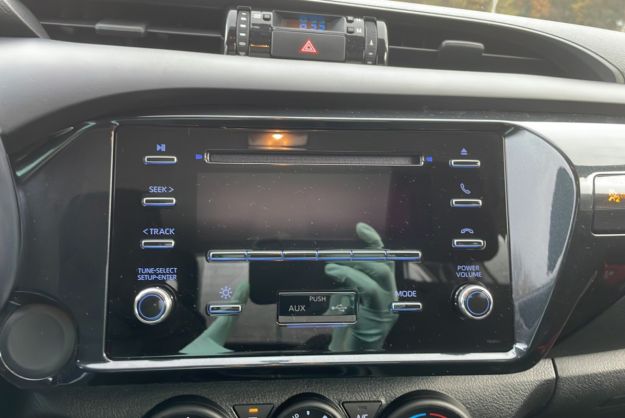 TOYOTA HILUX 2.4 D4-D 150 LECAP X-TRA DRIVE