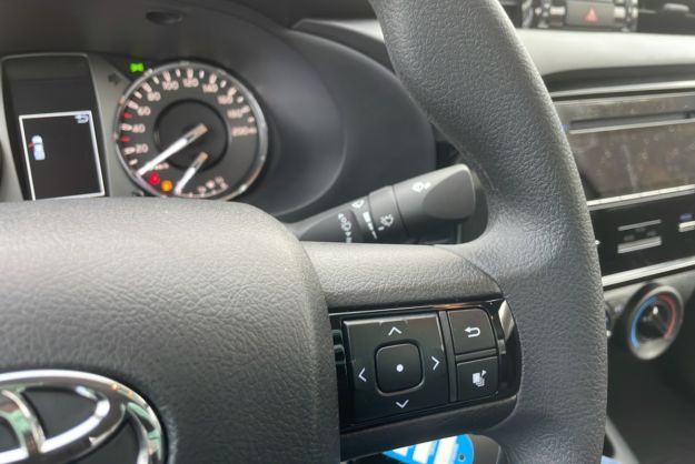 TOYOTA HILUX 2.4 D4-D 150 LECAP X-TRA DRIVE