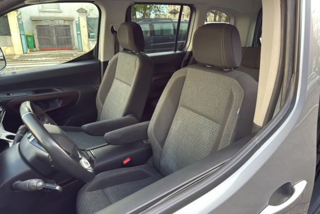 PEUGEOT RIFTER BLUEHDI 100 GT PK CITY N1