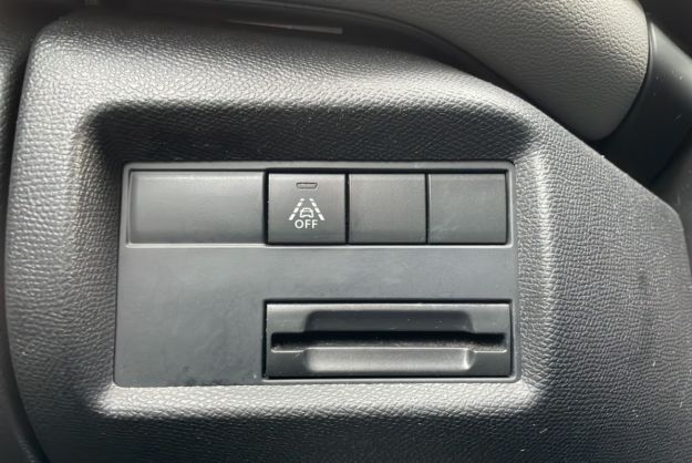 CITROEN C5 AIRCROSS 1.5 BLUEHDI 130 SHINE GRIP