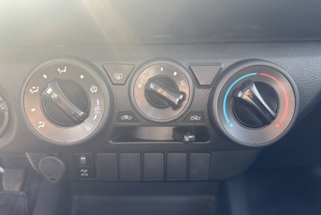 TOYOTA HILUX SINGLE CAB 2.4 150 LECAP 