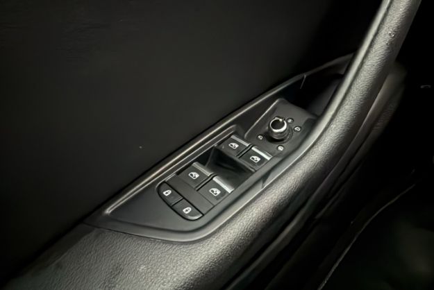 AUDI A4 TFSI 150 S LINE S-TRONIC T.O