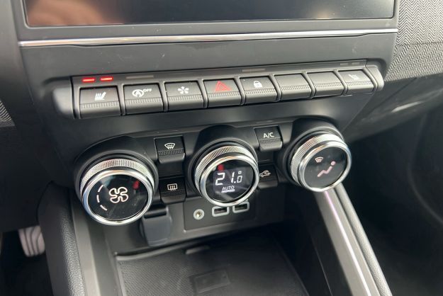 RENAULT CLIO V FACELIFT TCE 90 TECHNO