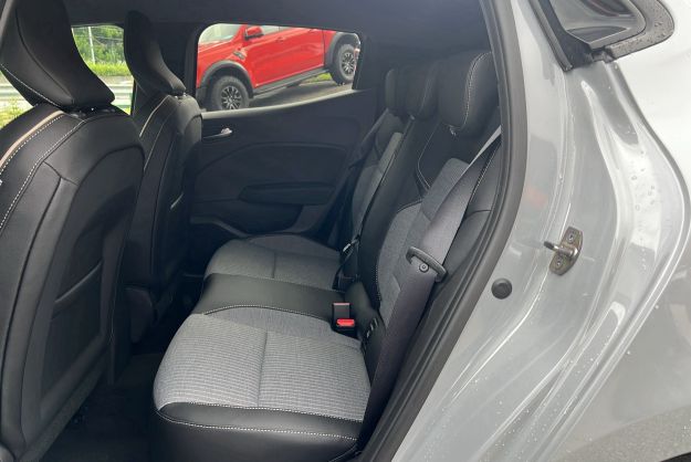 RENAULT CLIO V FACELIFT TCE 90 TECHNO