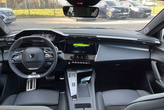 PEUGEOT 308 1.5 HDI 130 EAT8 GT PK ALCANTARA