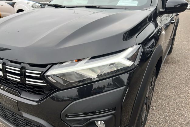 DACIA SANDERO STEPWAY TCE 90 EXPRESSION