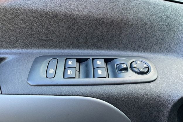 CITROEN BERLINGO BLUEHDI 130 EAT8 MAX