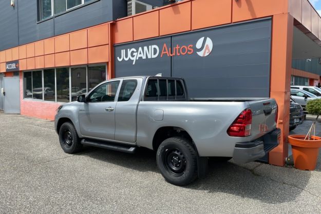 TOYOTA HILUX 2.8 204 X-TRA CAB LE CAP MY25