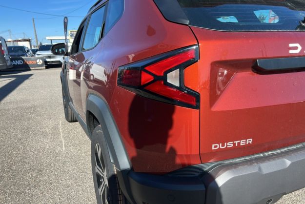 DACIA DUSTER ECO-G 100 4X2 EXPRESSION