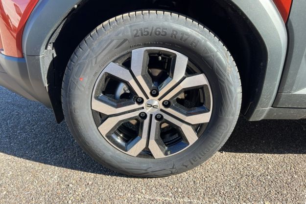 DACIA DUSTER ECO-G 100 4X2 EXPRESSION