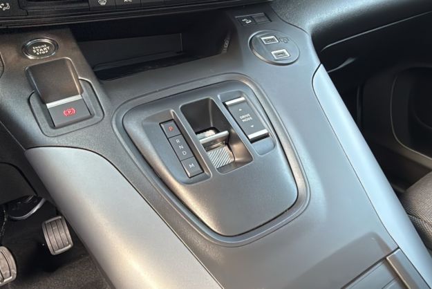 CITROEN BERLINGO HDI 130 EAT8 MAX XTR TPANO
