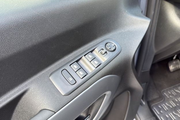 CITROEN BERLINGO HDI 130 EAT8 MAX XTR TPANO