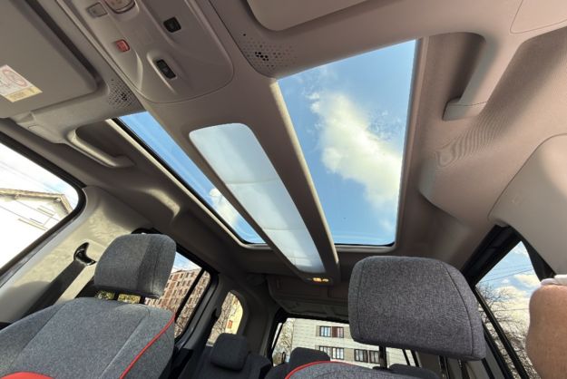 CITROEN BERLINGO HDI 130 EAT8 MAX XTR TPANO