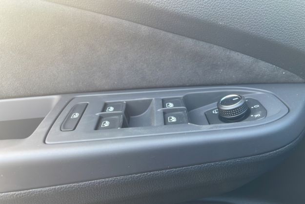 VOLKSWAGEN GOLF TDI 150 DSG R-LINE T.O