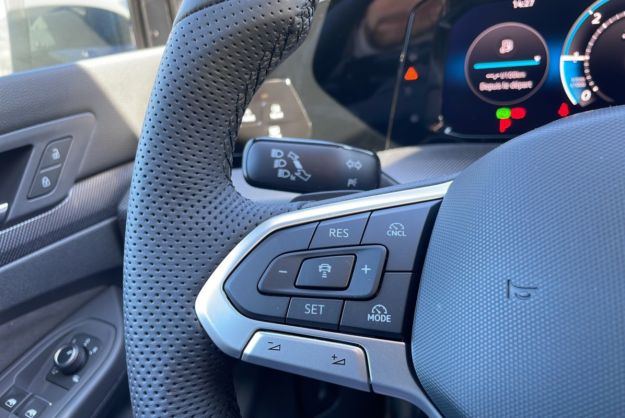 VOLKSWAGEN GOLF TDI 150 DSG R-LINE T.O