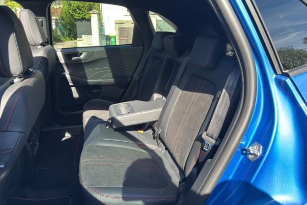 FORD KUGA 2.5 HYBRIDE 183 4X4 ST-LINE X PLUS