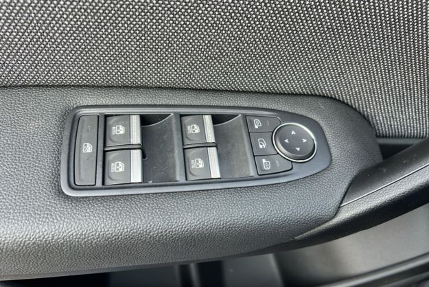 RENAULT SYMBIOZ E-TECH HYBRIDE 145 TECHNO