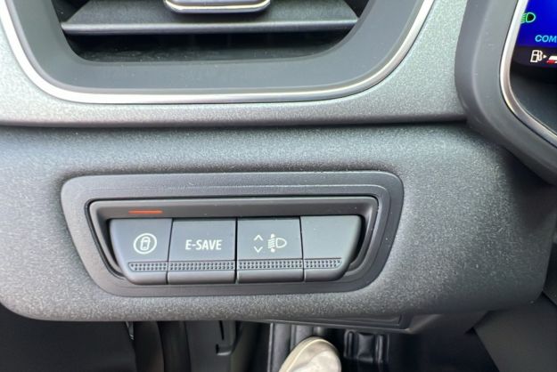 RENAULT SYMBIOZ E-TECH HYBRIDE 145 TECHNO
