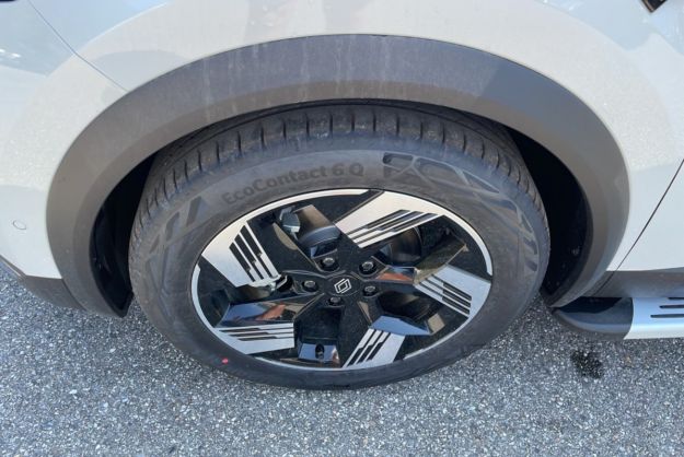 RENAULT SYMBIOZ E-TECH HYBRIDE 145 TECHNO