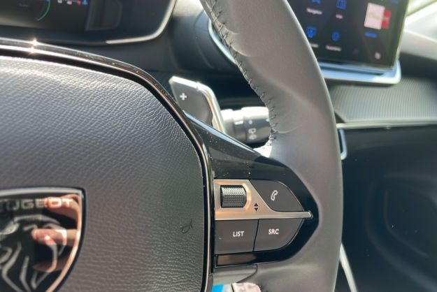 PEUGEOT 208 HYBRID 110 E-DSC6 ALLURE PLUS