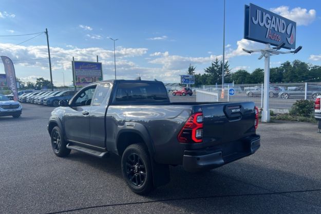 TOYOTA HILUX X-TRA D-4D 204 BVA INVINCIBLE