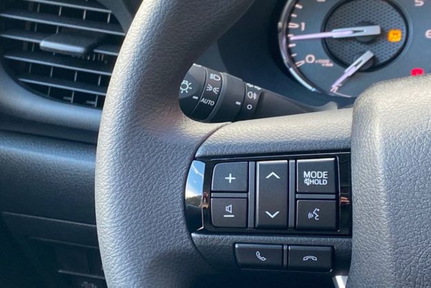 TOYOTA HILUX 2.8 204 X-TRA CAB LE CAP MY25