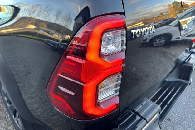 TOYOTA HILUX 2.8 204 BVA EXECUTIVE 4PL