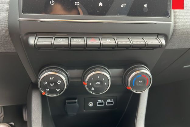 RENAULT CLIO DCI 100 EVOLUTION CAMERA