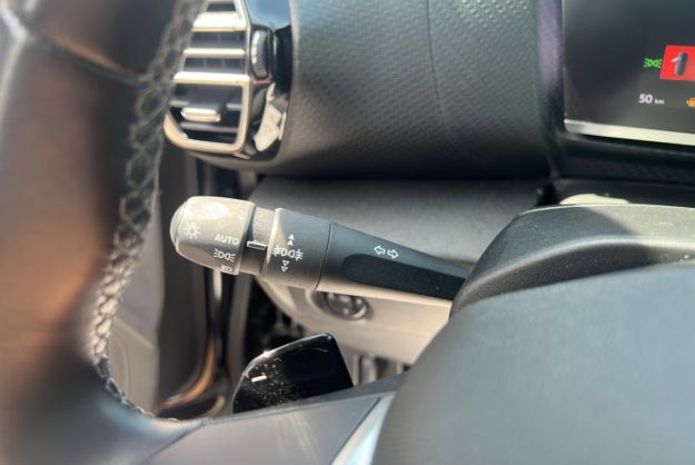 CITROEN C4 HDI 130 EAT8 SHINE PLUS