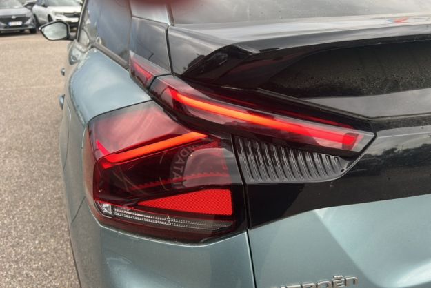 CITROEN C4 HDI 130 EAT8 SHINE PLUS
