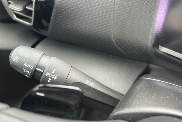 CITROEN C4 HDI 130 EAT8 SHINE PLUS