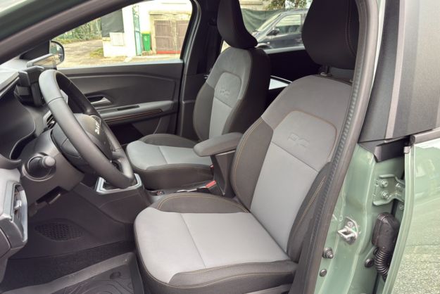 DACIA JOGGER HEV 140 BVA EXTREME PLUS 7PL